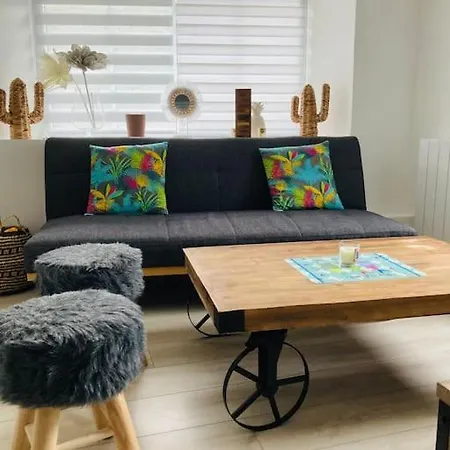 別荘 La P'tite Maison De Locqui ロキレック